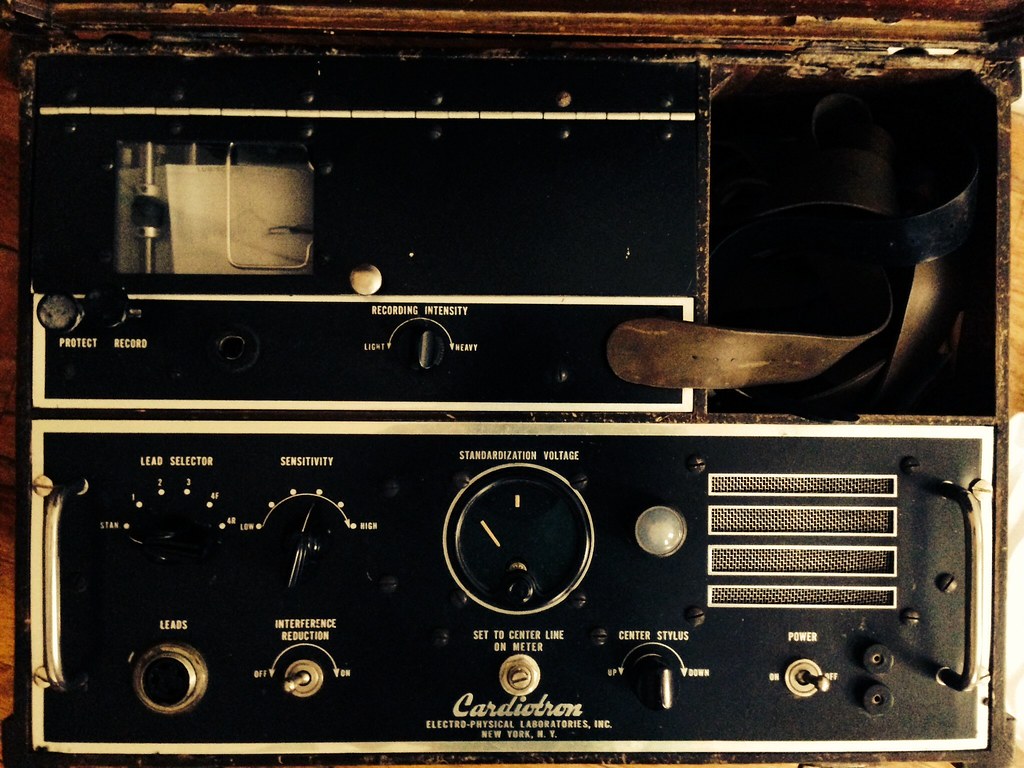 EKG Machine